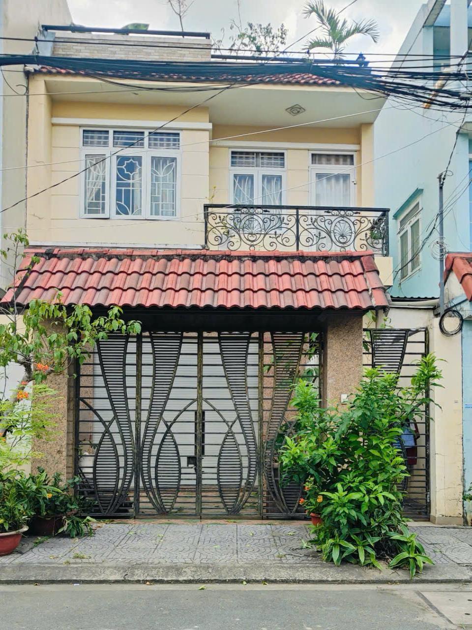 Giảm 2.85 tỷ! Nhà MT 2 tầng HXT 112m2, Vuông – Song Hành Q12 - Ảnh chính
